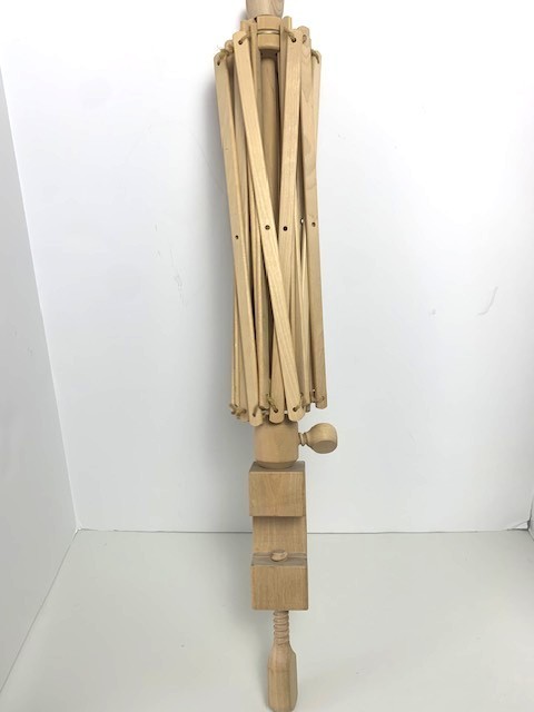 Stanwood Yarn Swift