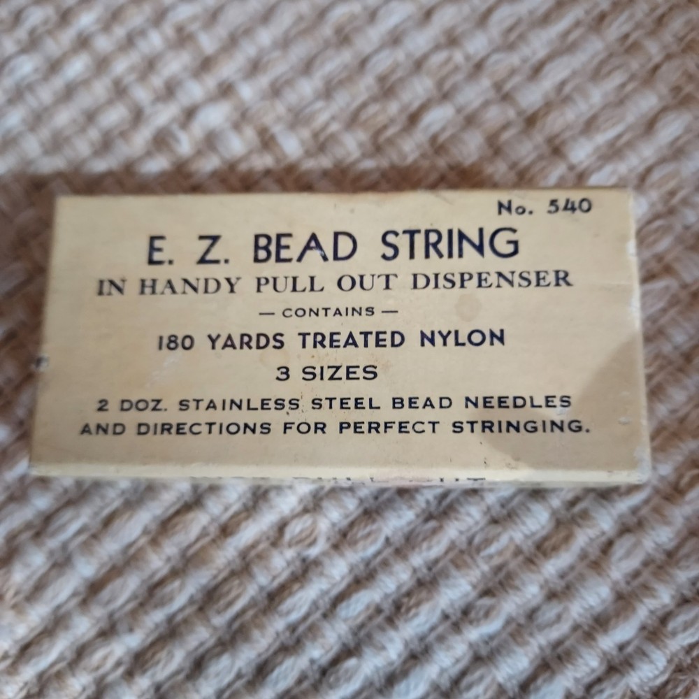 Spin-n-String Junior Mini Wooden Bead Spinner Used In BOX String, Curved Needle