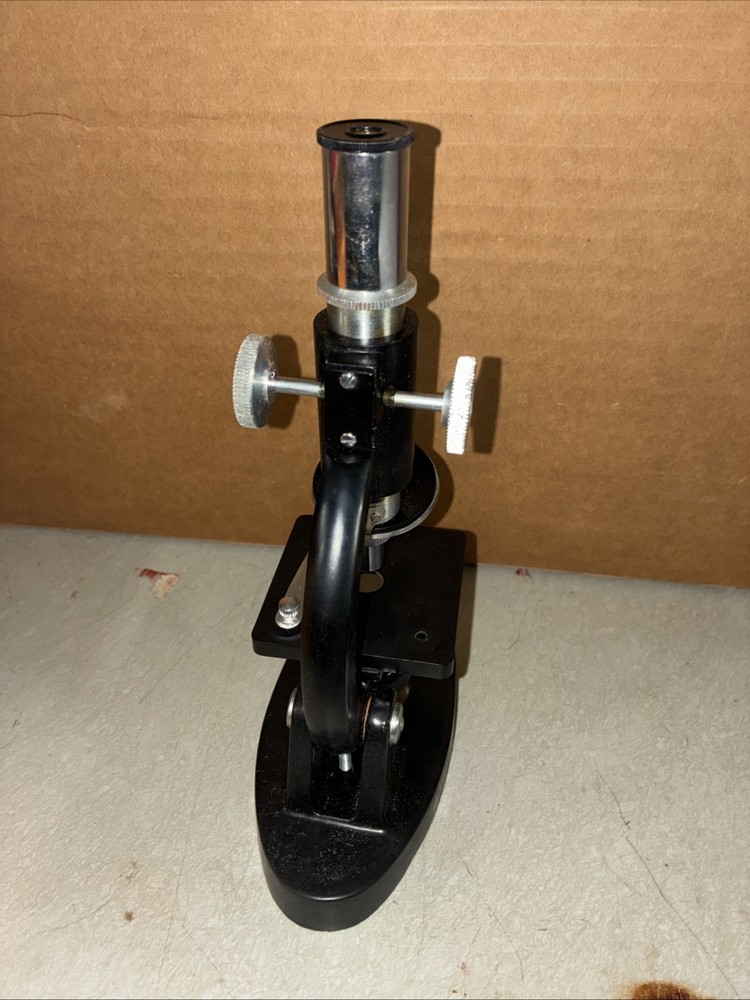 Vintage Tasco Deluxe Microscope With Wooden Case. Bt33