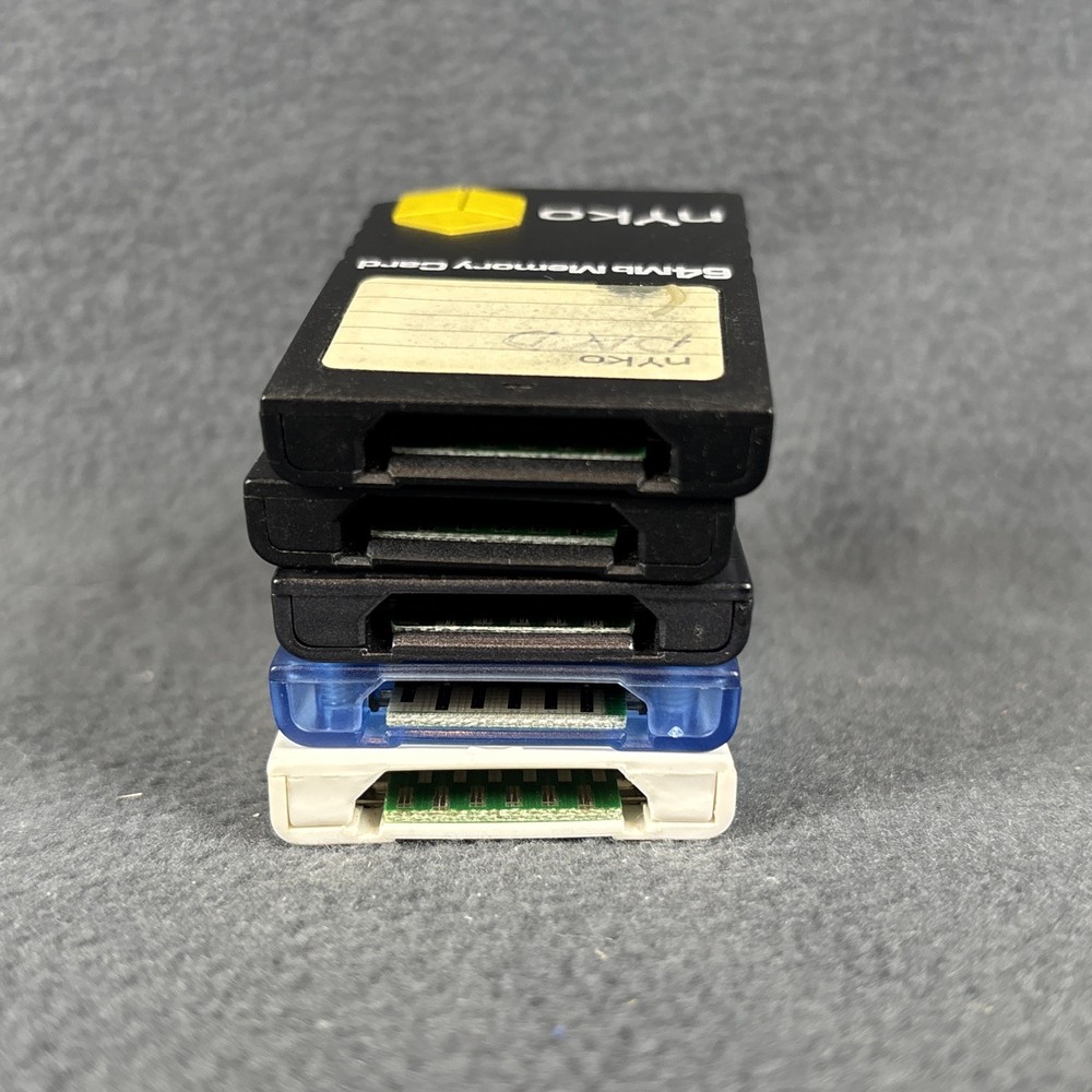 Nintendo GameCube - Assorted Memory Cards - Nyko, Intec, GameStop - Tested