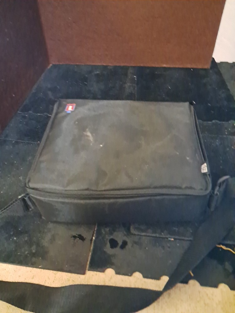 Iomega - 100MB External PC Zip Drive - Blue Plus Case, Cables, Guide, And Discs