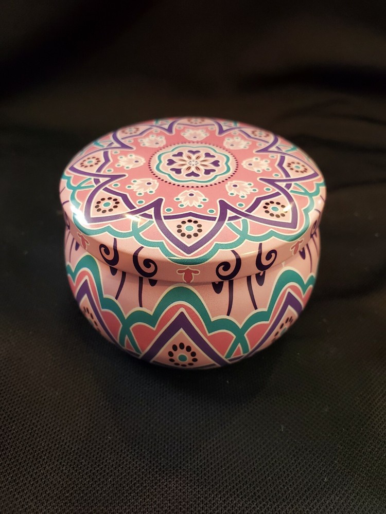 4 Empty Candle Tins with Lids 4.4 oz