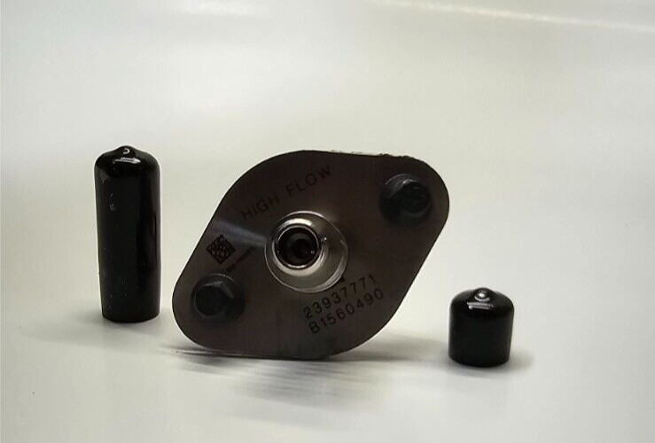 Volvo New OEM DEF 7th Injector High Flow Type 2 AHI Nozzle