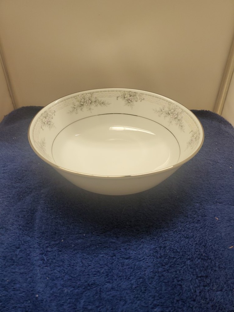 Noritake Sweet Leilani 8" Round Vegetable Bowl LK