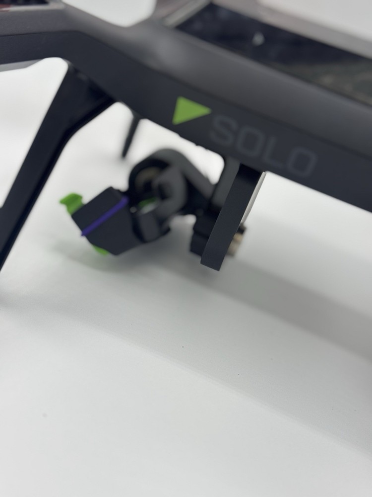 3DR Solo Smart Drone Bundle with Controller , Official 3DR Backpack great cond.