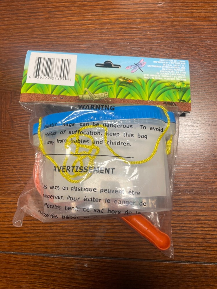 Backyard Travels Bug Catching Kit mew in pack