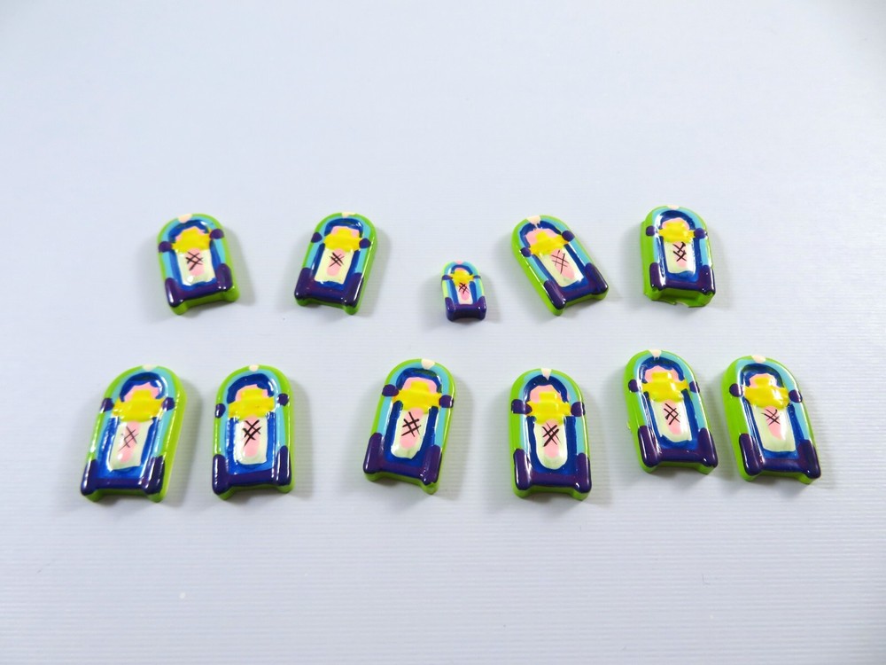 JAZZ-UPS Plastic Flatback Jukebox Craft Embellishments 3D Hand Painted 11 Pc