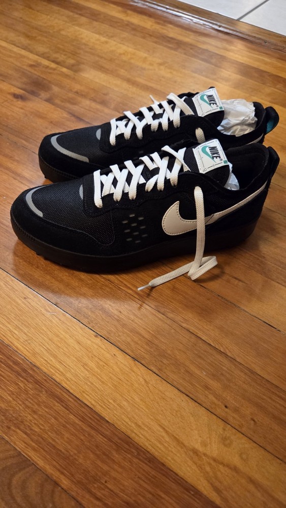 Size 9.5 - Nike C1TY Black