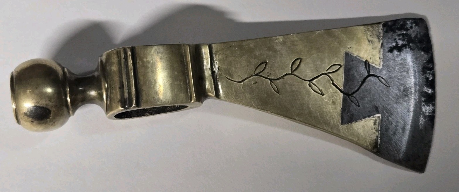 VINTAGE RARE AMERICAN INDIAN BRASS TRADE AXE STEEL INSERT SMOKING PIPE TOMAHAWK