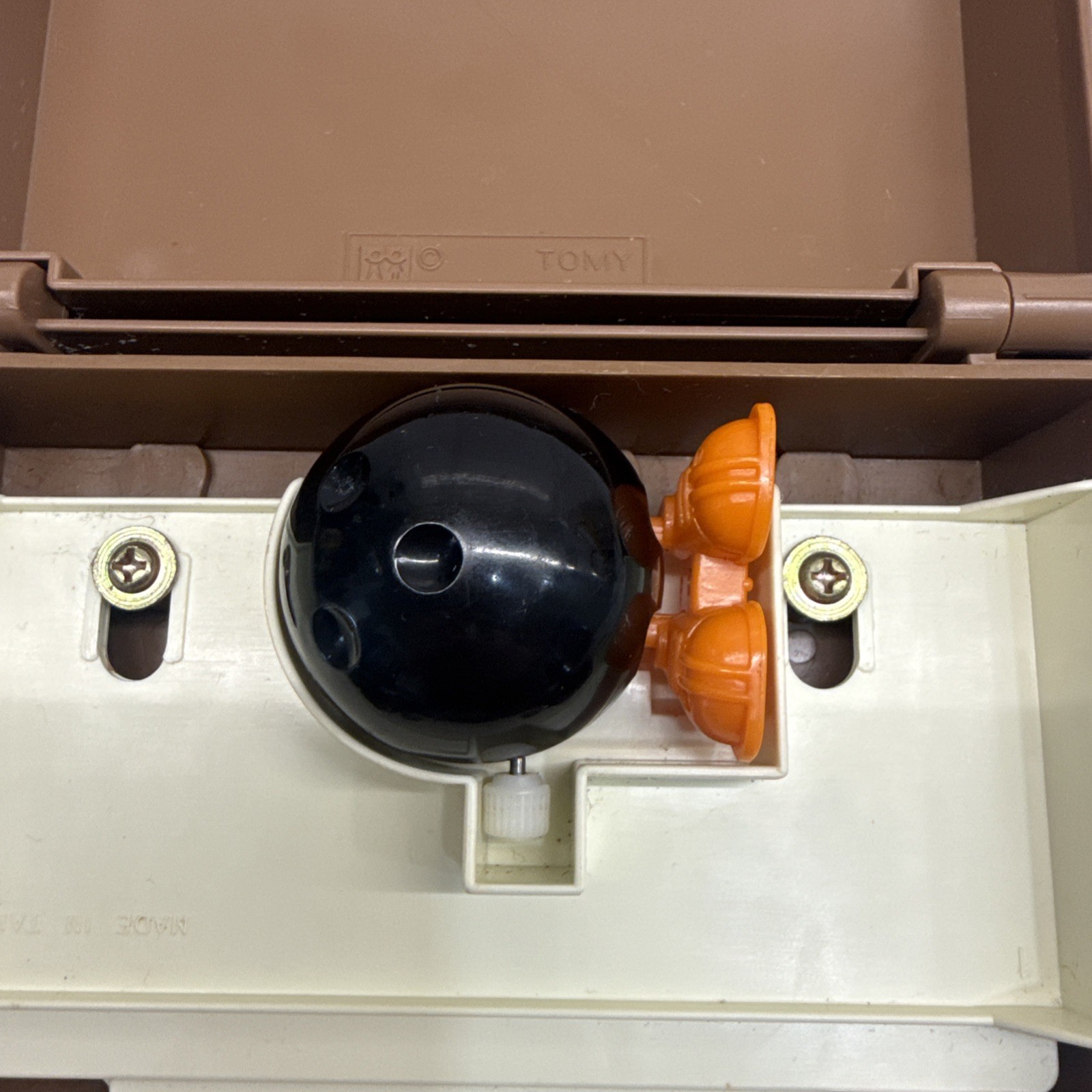 Vintage TOMY Strolling Bowling Wind Up Game Japan Tested Works Complete Toy