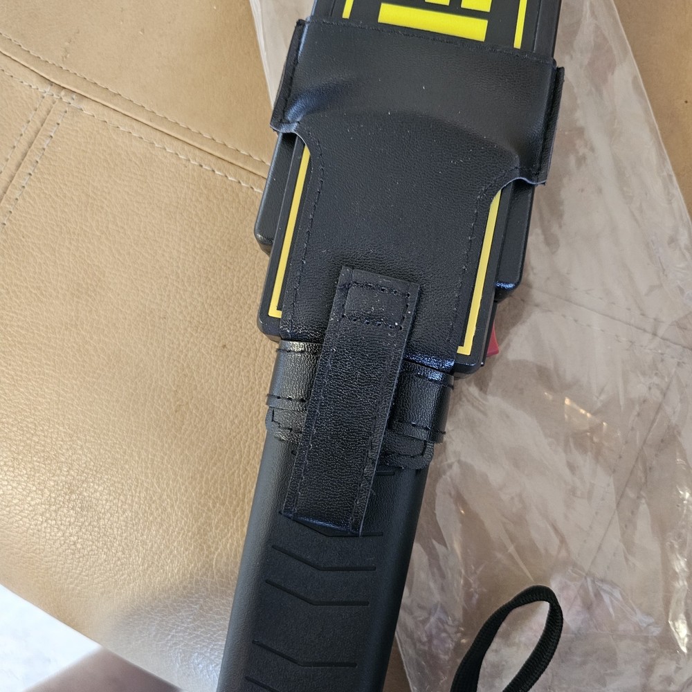 Handheld Metal Detector Wand Security Scanner High Sensitivity Compact