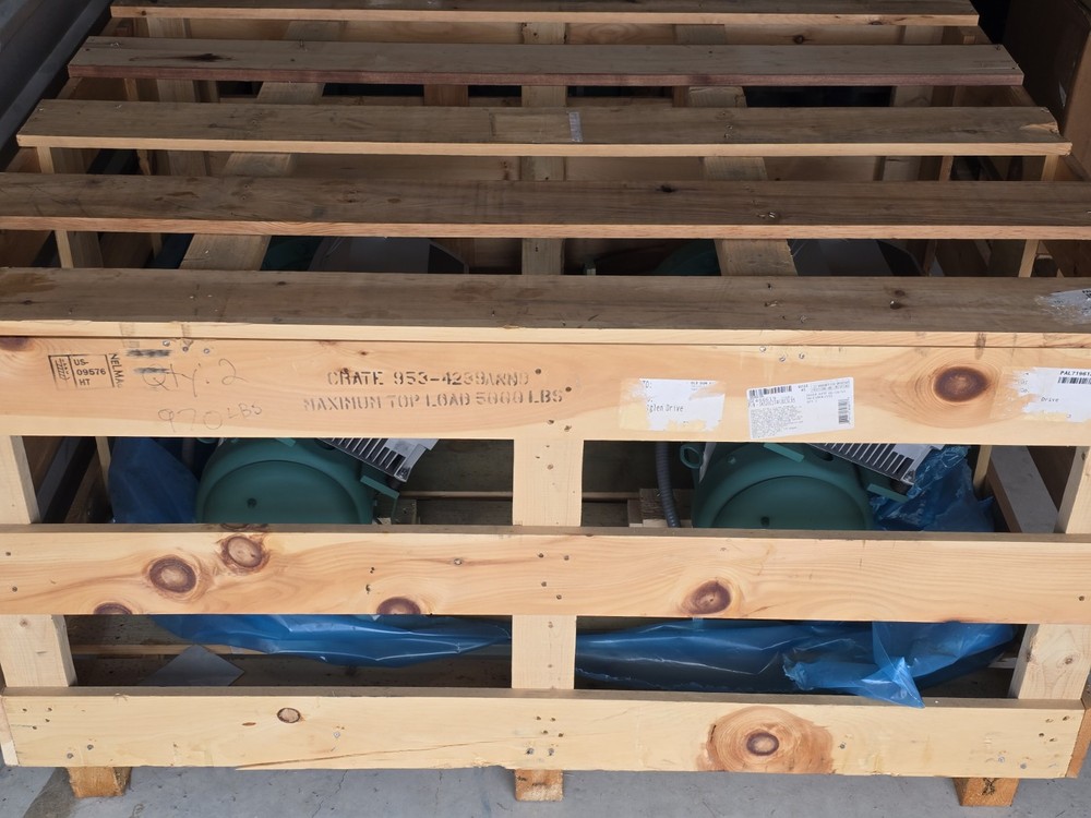 Taco Pump SKS2011 Self Sensing Vertical Split-Coupled In-Line SKS2011T4F2EC3LX5