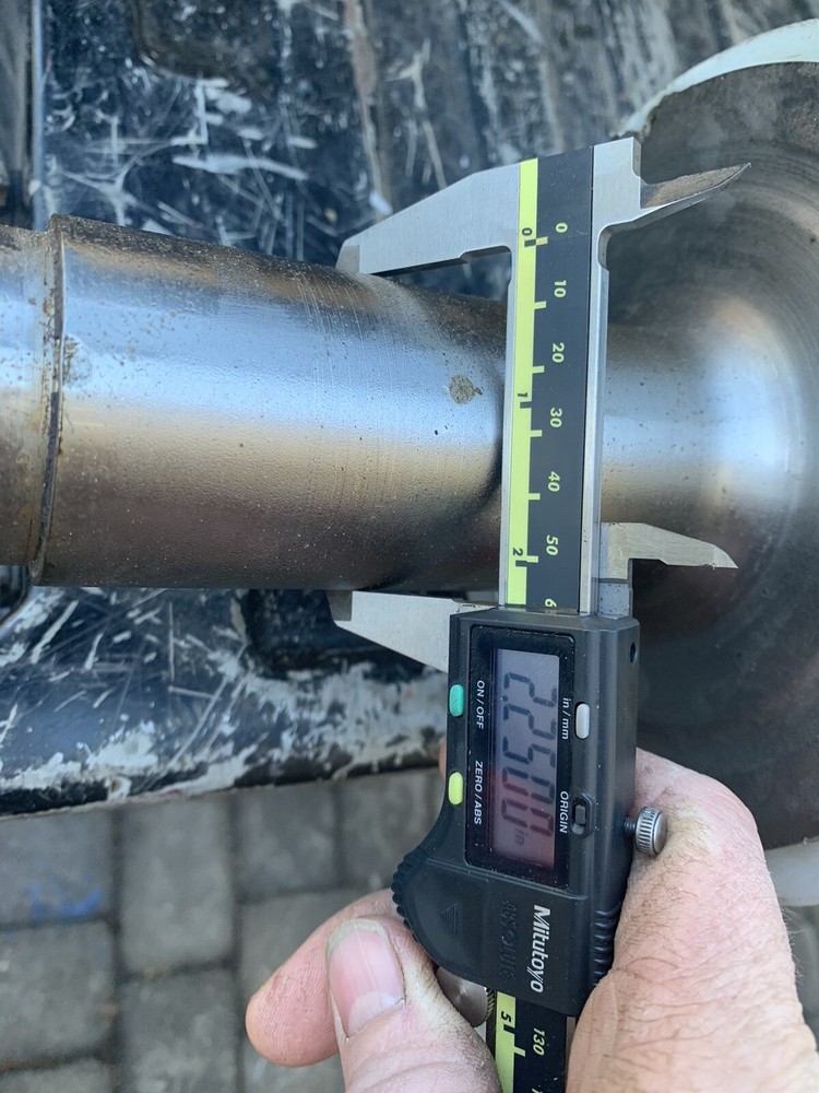 30” X 7.5" Plastic/nylon Conveyor Roller