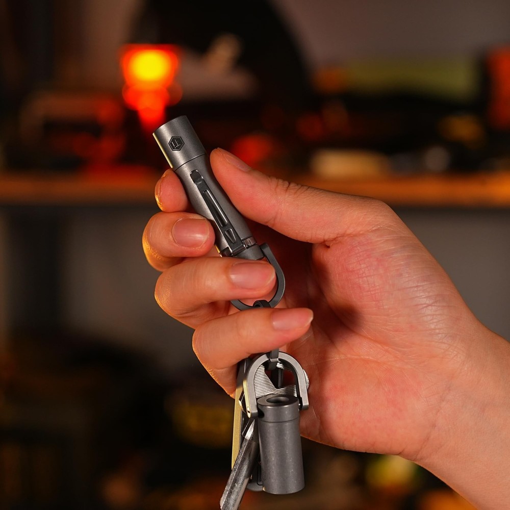 KeyUnity KF04 Mini LED Flashlight with Pocket Clip - Super Bright Handheld Si...