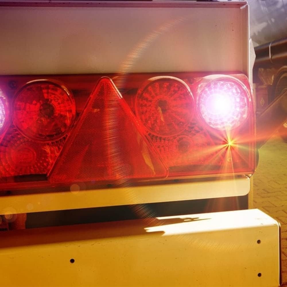 Trailer Reflector Triangles, Triangle Reflector, Triangle Reflector, Red Ka...