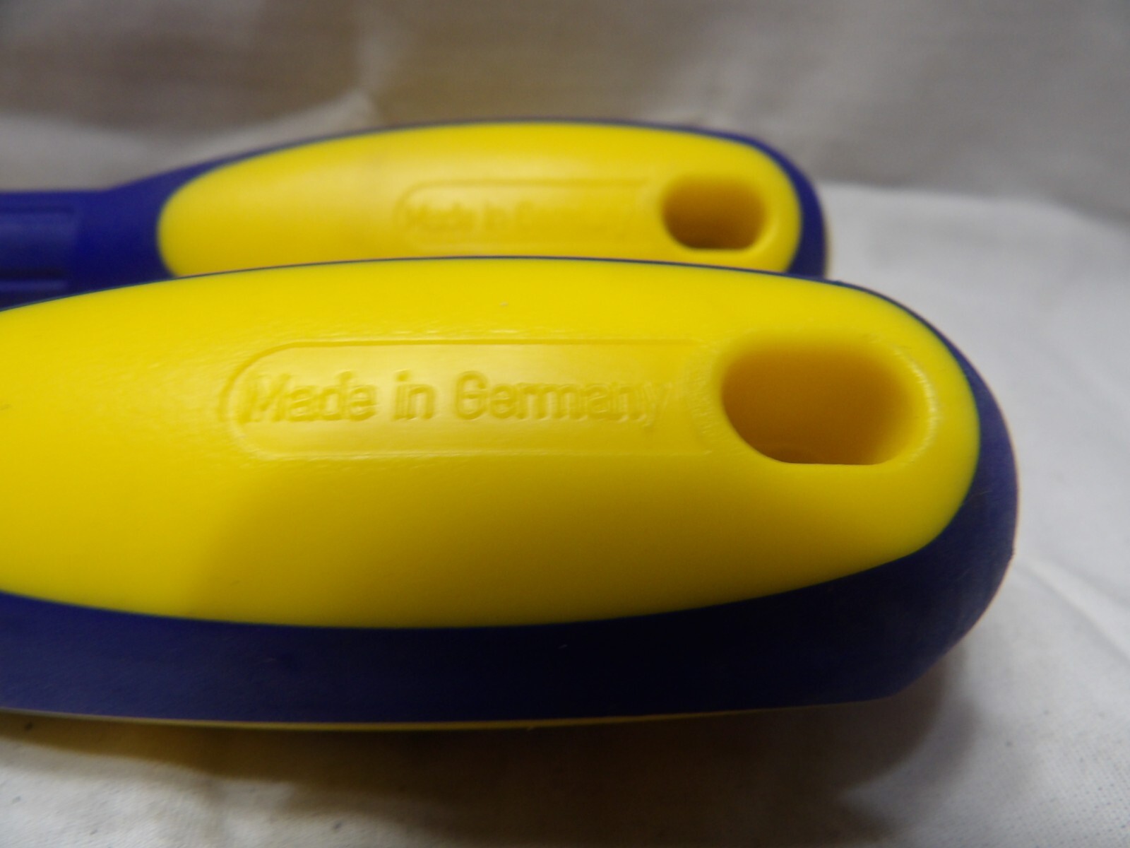 Two Napa #2 X 6" Phillips Screwdrivers NHTDPW26 - Made in Germany