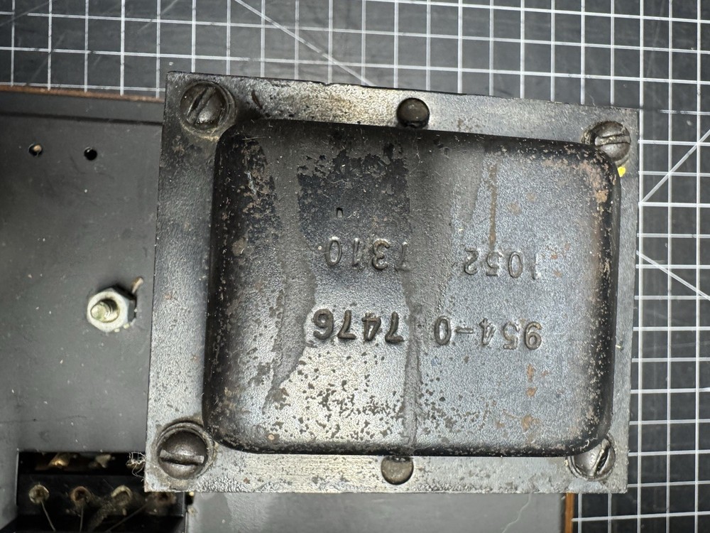 lowery solid state amplifier With Petal