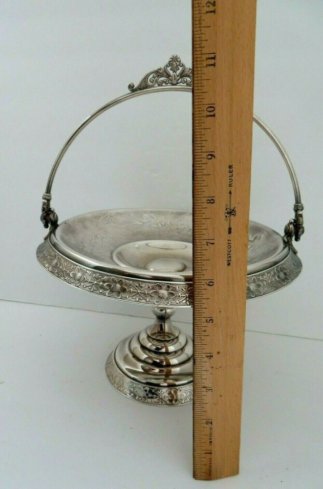 Simpson, Hall, Miller Quadruple Silver Plate Ornate Bride's Basket