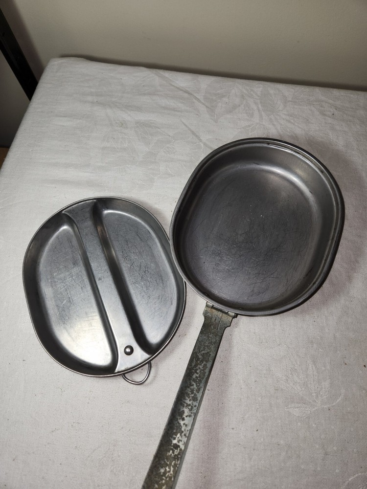 Vintage 1945 WWII USMC U.S. Army E.A. Co. Mess Kit No Utensils