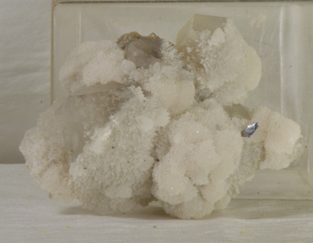 #3502 Calcite on Quartz - Mexico