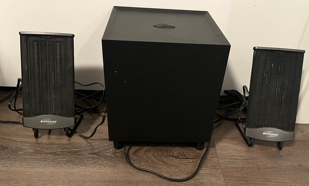 Monsoon MM-700 Flat Panel Speaker System (2) with a Subwoofer