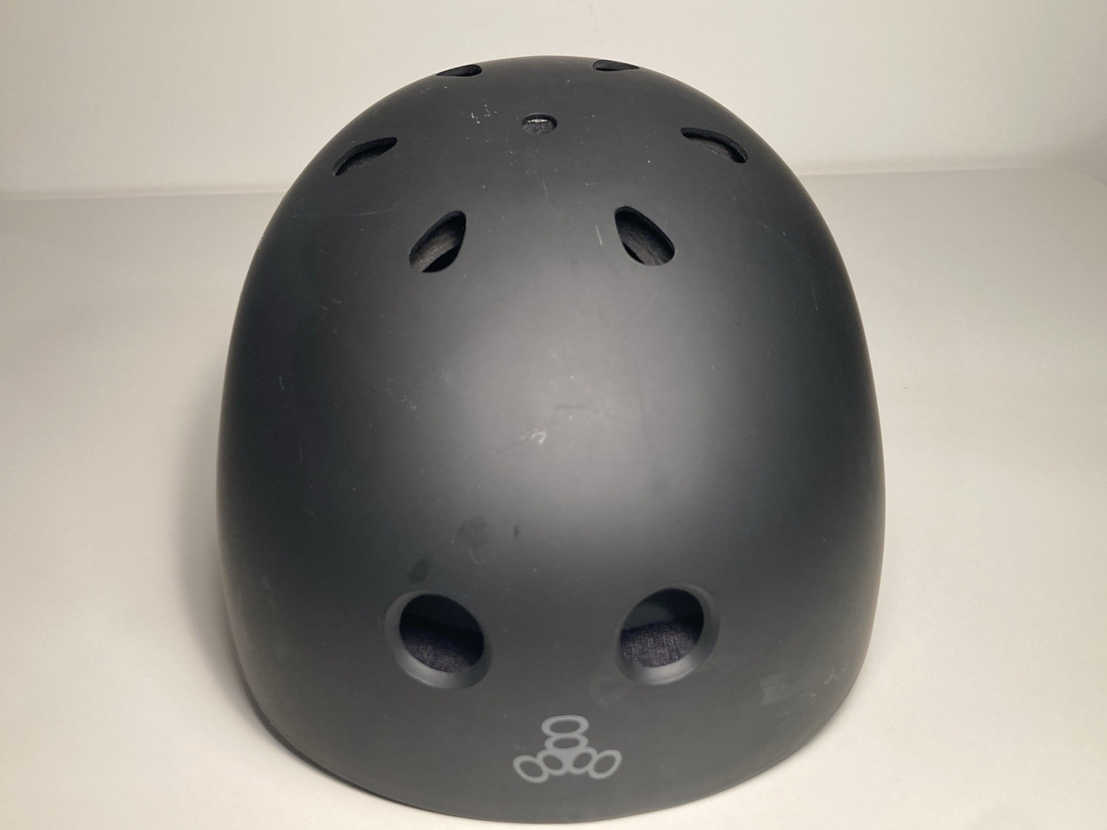 Size Large TRIPLE EIGHT 8 Skateboard HELMET UNISEX BLACK MATTE Rubberized SK-02