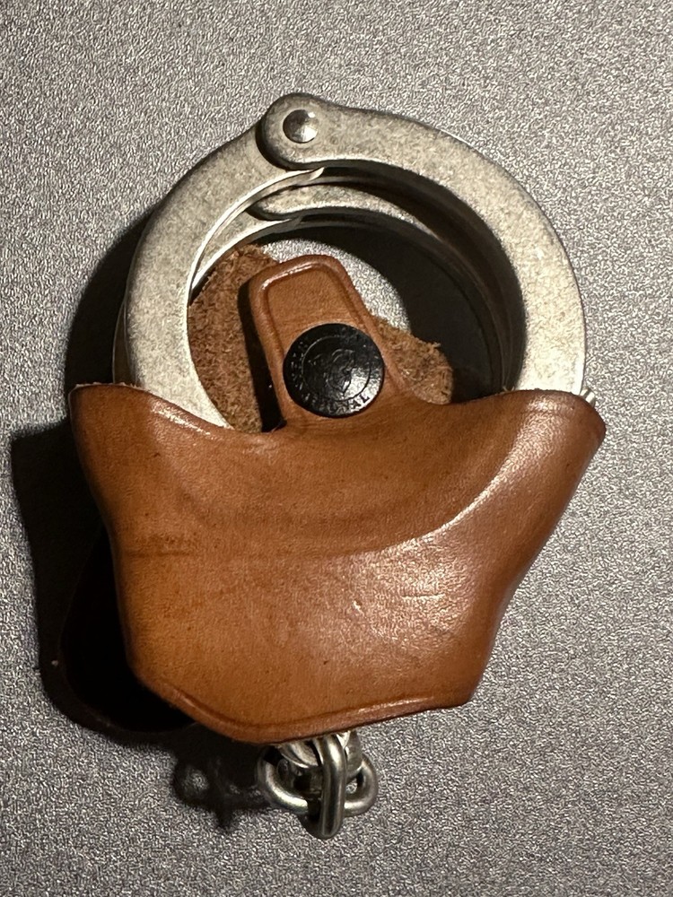 Galco SC7 Cuff Case For System Or Belt  Handcuff Case