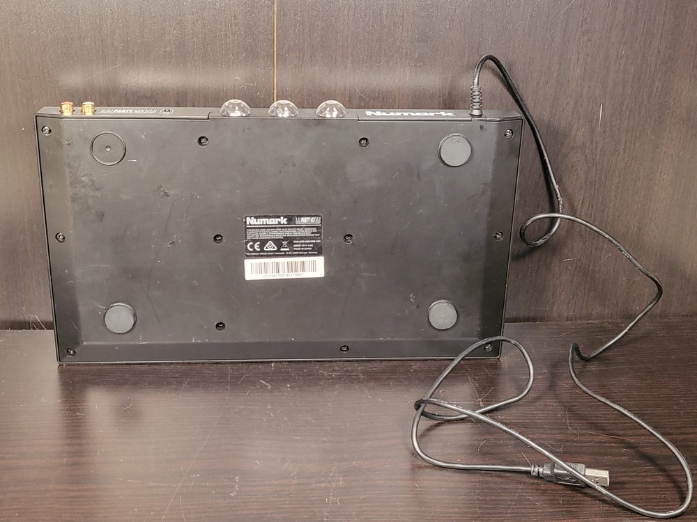 Numark Party Mix DJ Controller With Built In Light Show.