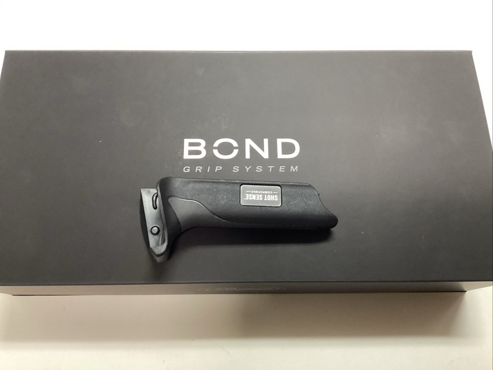 Mathews Engage Bond Grip RH Grey