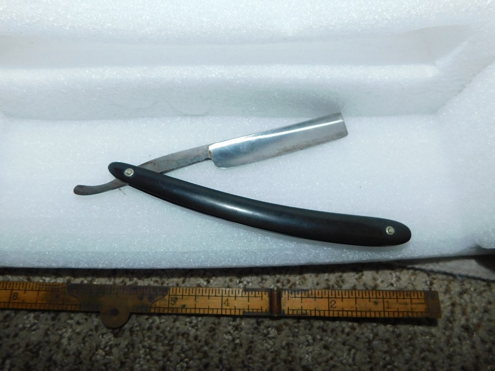 Vintage Antelope #98 Straight Razor
