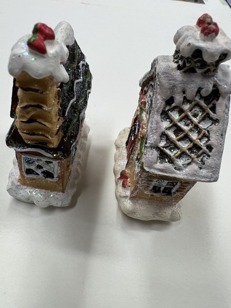 Mini Christmas clay gingerbread house