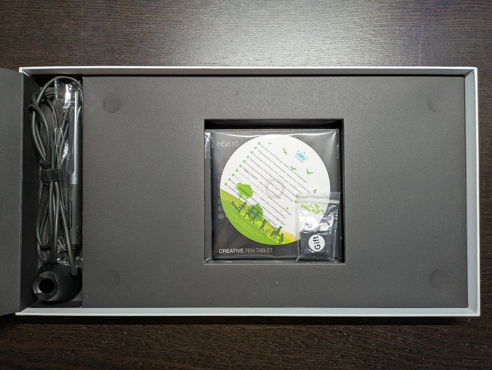Huion HS610 Drawing Tablet - Includes Battery-Free Pen