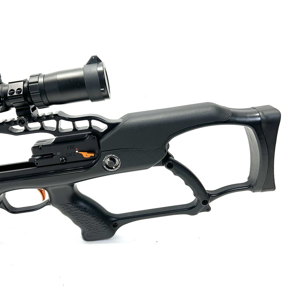 Ravin R10 Crossbow Package - Black *NEW STRING AND CABLES*