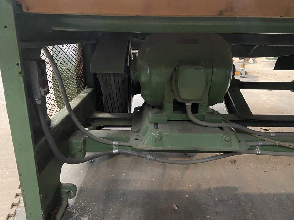Capital Machine 6’ Veneer Clipper/Cutter