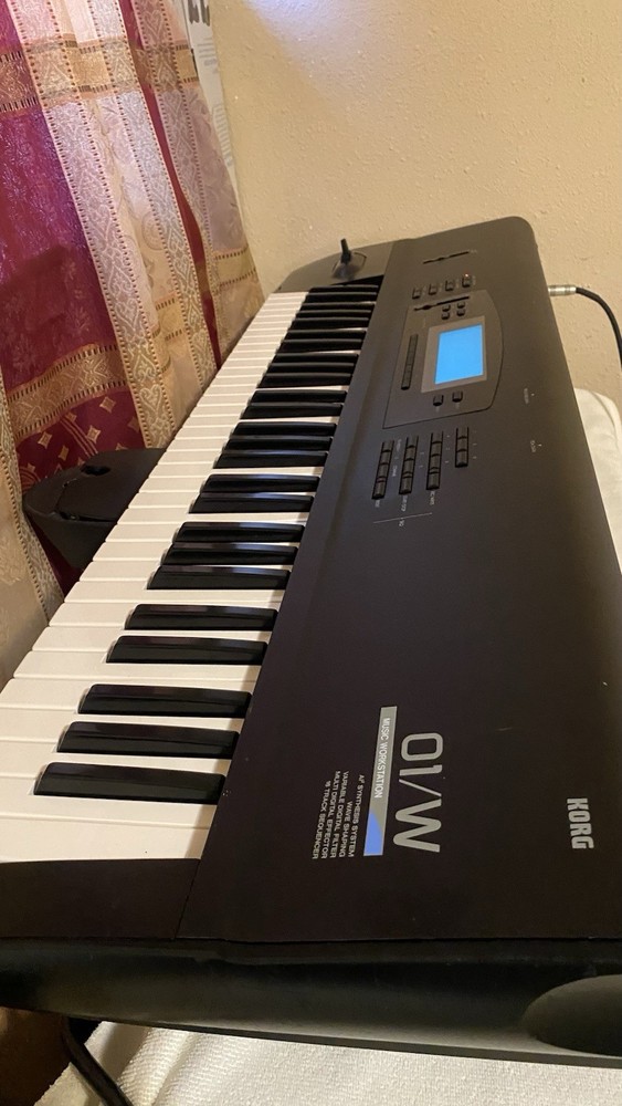 Korg 01/W