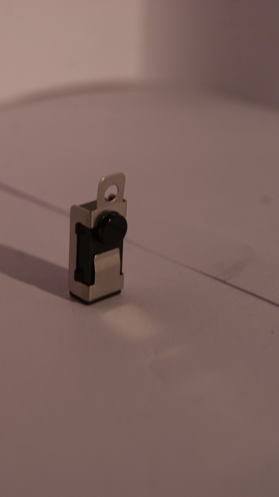 Hyosung ATM Sensor 7Z3 Original Pull 3pin with bracket