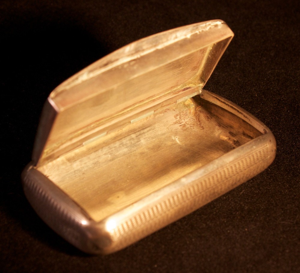 Silver Snuff Box MAKE ME AN OFFER!!!