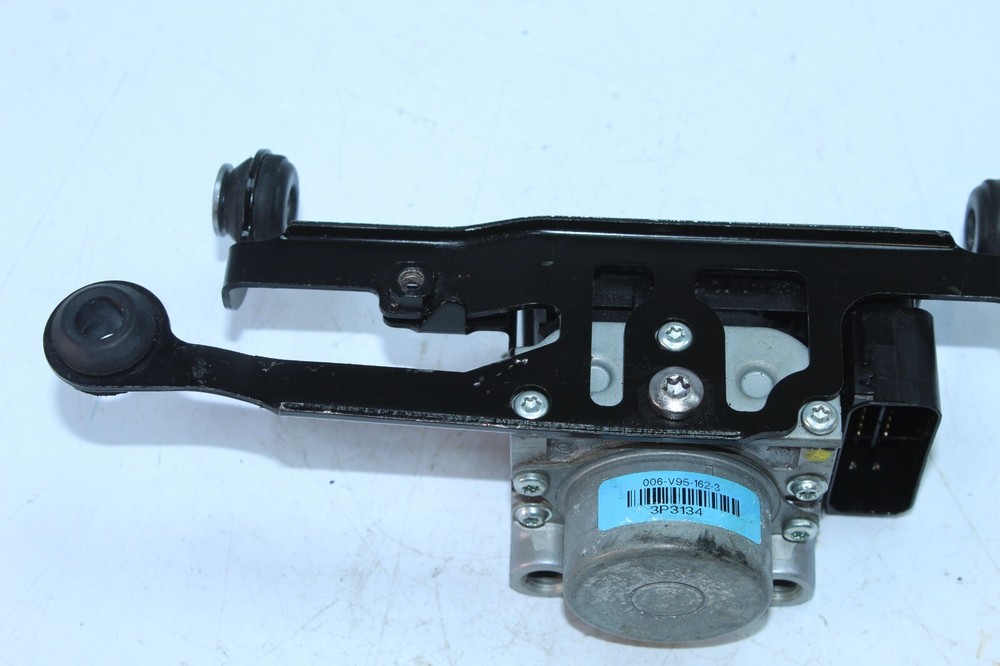 2014 TRIUMPH SPEED TRIPLE ABS PUMP UNIT MODULE T2024104