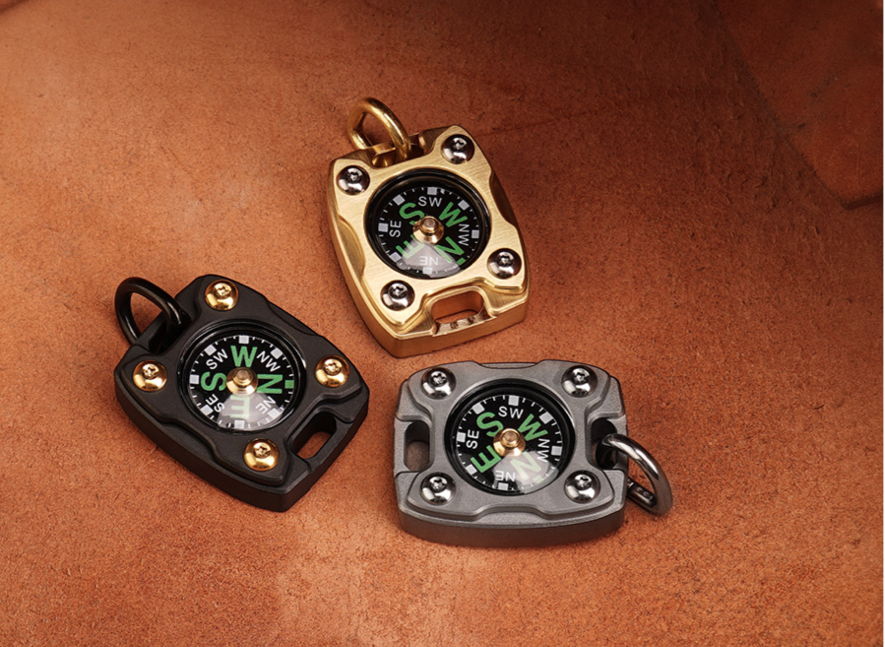 MecArmy CMP2, Sandblasted, EDC Compass, With Fluorescence Glow,Beaded Chain used