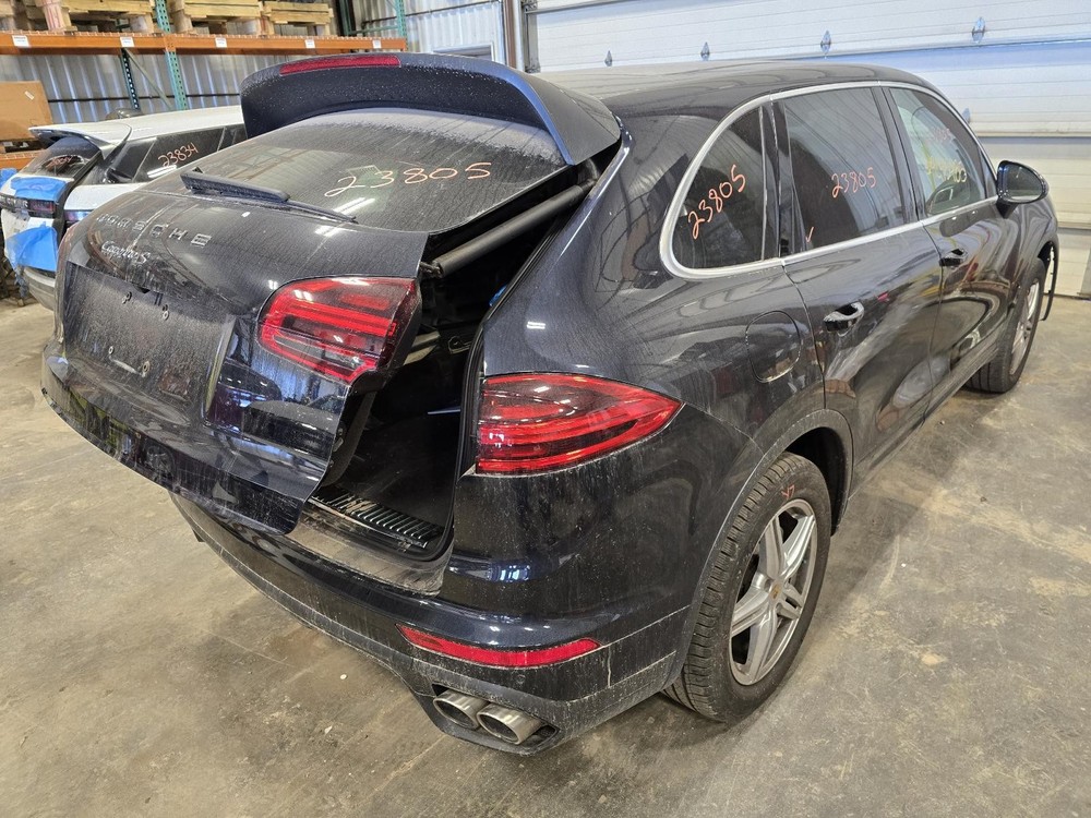 Used Blind Spot Detection System Warning Control Module fits: 2016 Porsche CAYEN