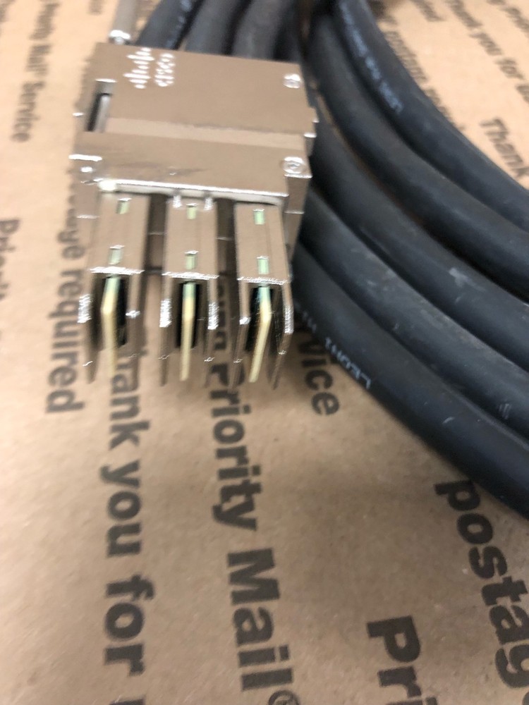 Cisco STACK-T1-3M V01 StackWise 3M Stacking Cable