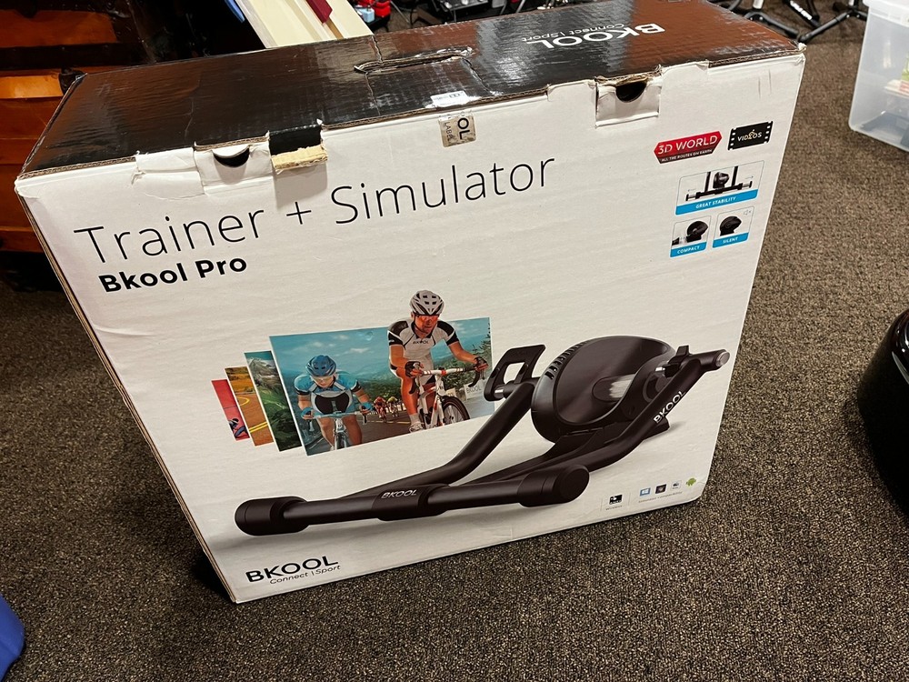 BKOOL PRO Indoor Bicycle Trainer + Simulator