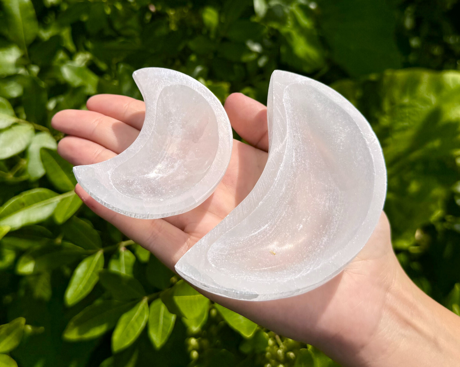 Polished Selenite Charging Bowls: Round, Moon, Hexagon & Heart Shape (Cleansing)