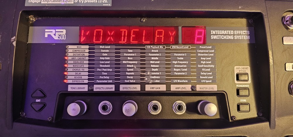 DigiTech RP500 Multi-Effects Guitar Effect Pedal - missing 3 knobs