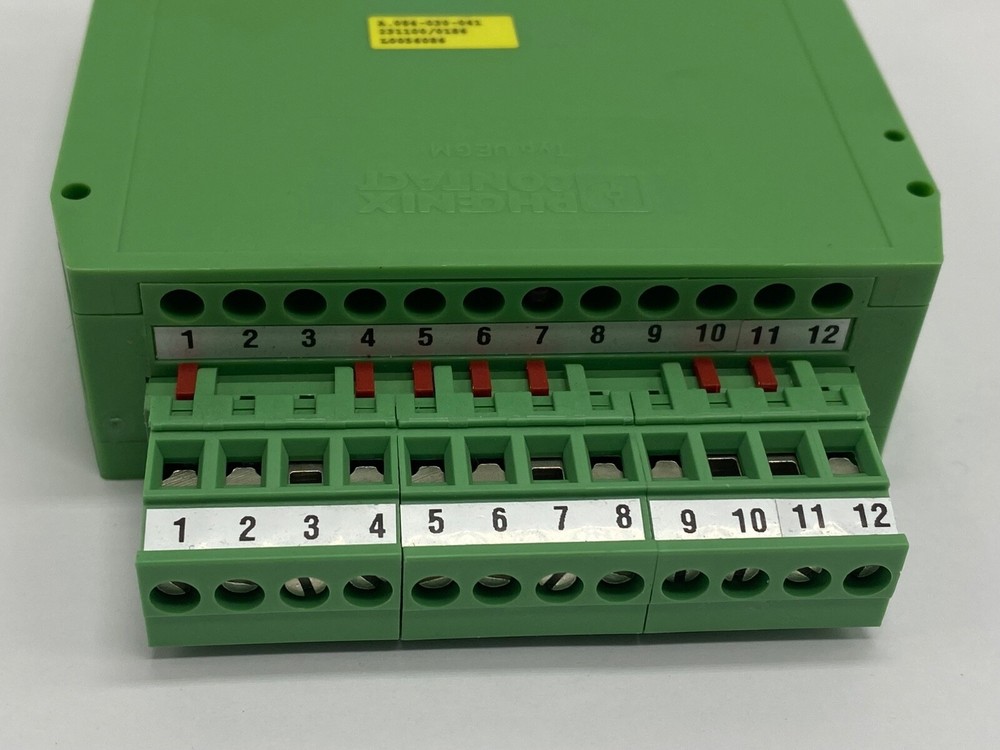 Phoenix Contact Solid State Relay (SSR) module 8A/120/240vac single ph S202S12