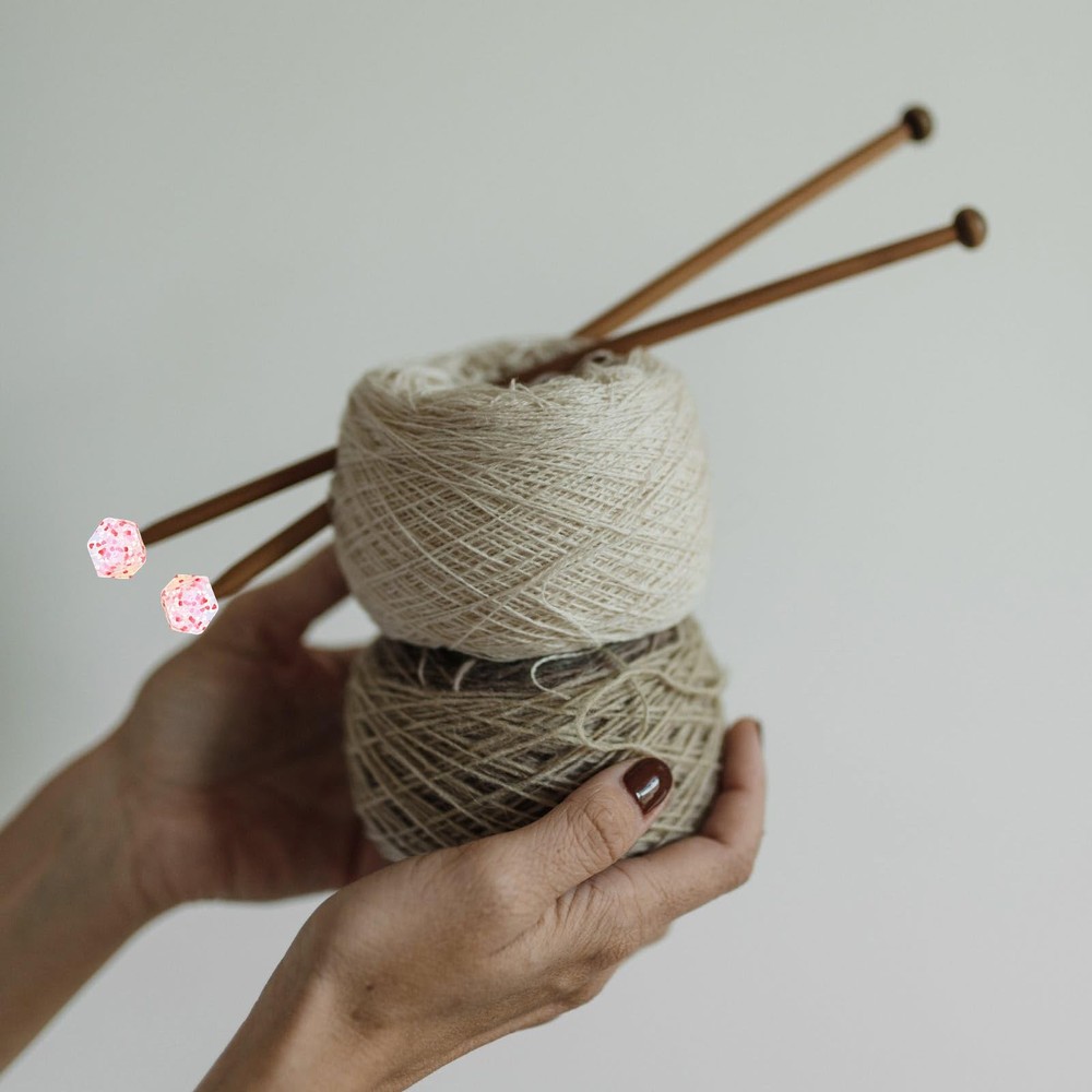 SPANSEE Hexagon Knitting Needle Holders - 4 small, Stoppers