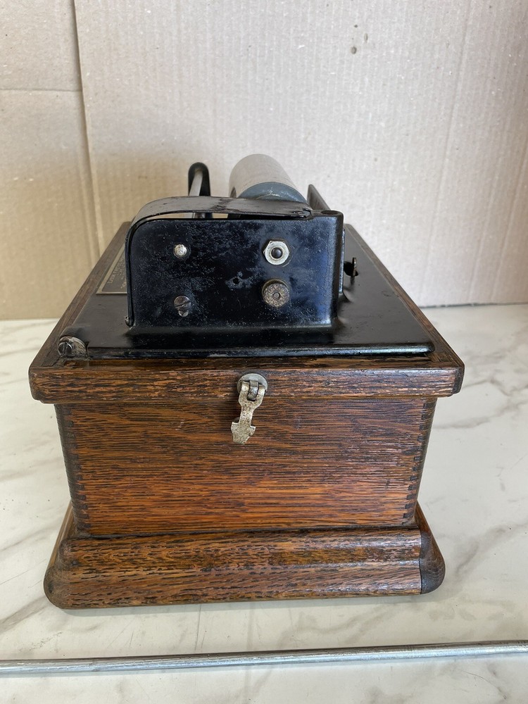 Edison Phonograph Fireside S/N- 110