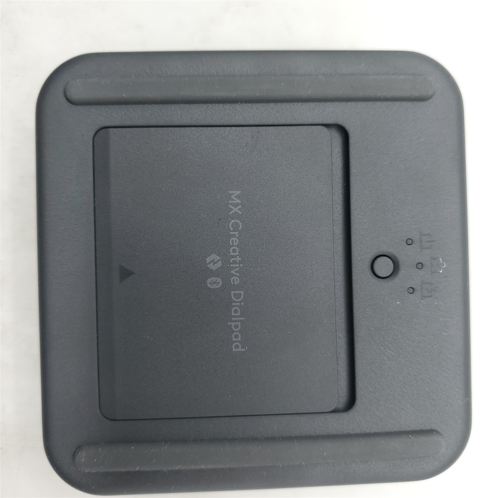 Logitech MX Creative Console, 9 Customizable LCD Keys, Stream Deck Accessories