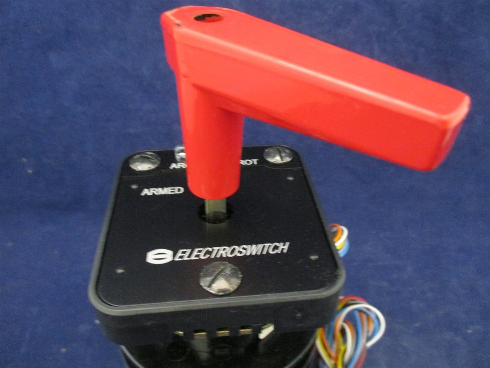 Electroswitch 24PY904LA Switch new