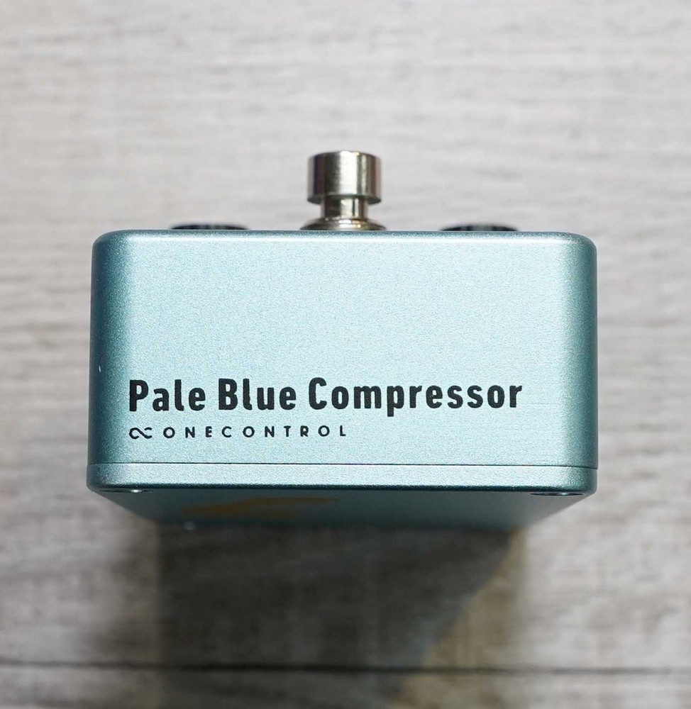 One Control Pale Blue Compressor